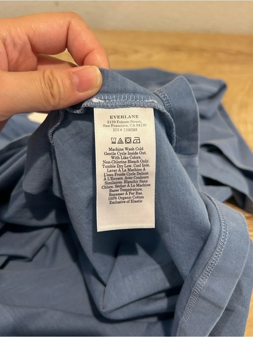 NWT Everlane Men The Essential Organic Cotton Dyed Crew Spring Lake, Size M, $40 - Picture 5 of 8